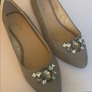 Jaclyn Smith brand woman’s flats, size 9